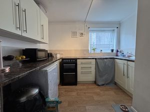 Photo 8- click for photo gallery